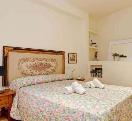 Apartamento Sleeps 6 With Wifi *